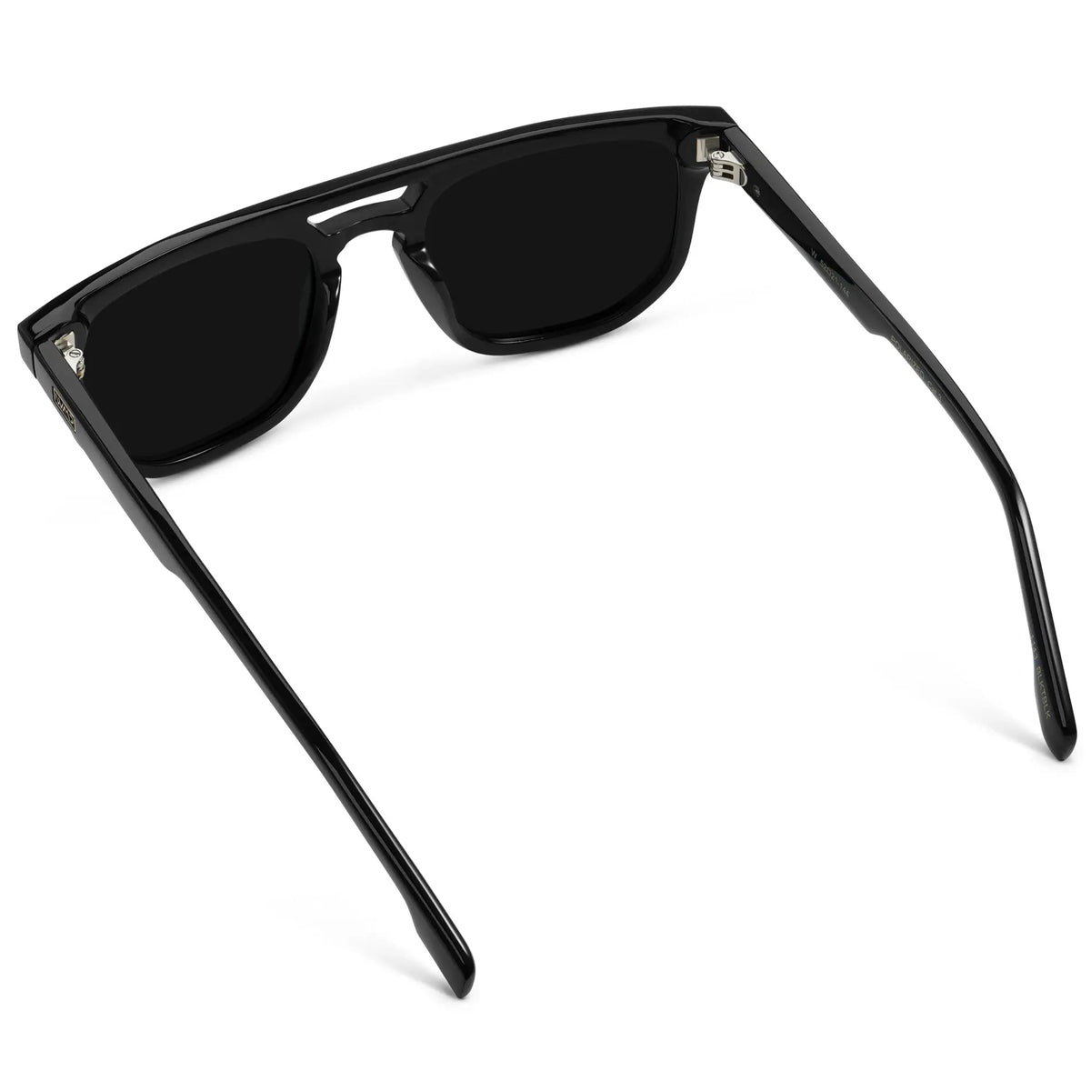 Black / Triple Black Lens