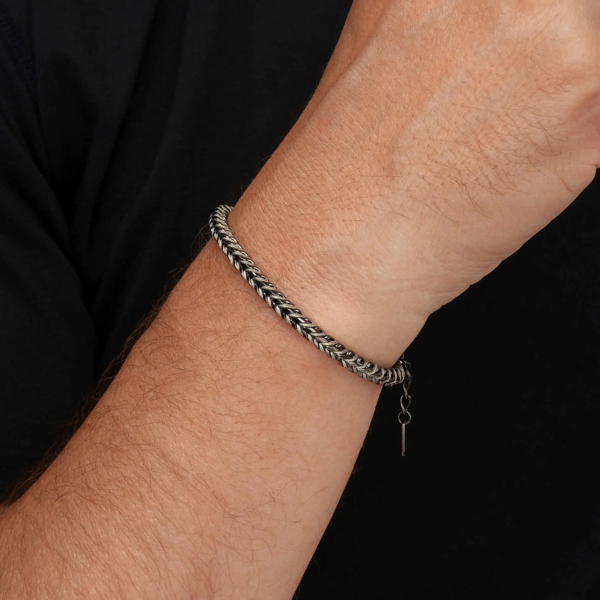 Gunmetal / Olive Green
