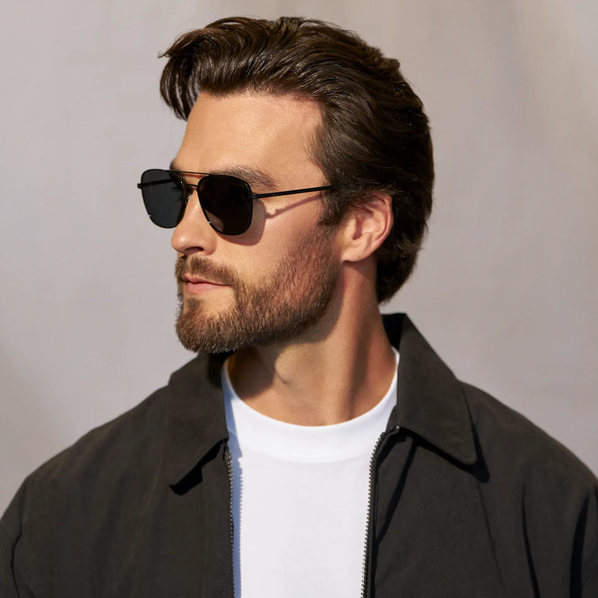 Black / Triple Black Lens