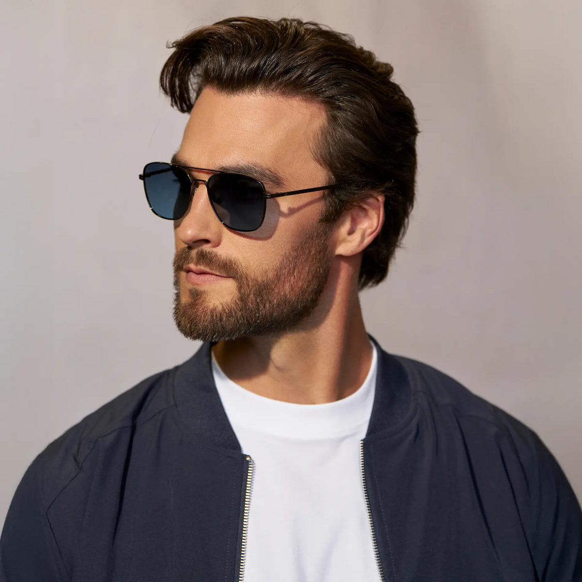 Gunmetal / Deep Blue Gradient Lens