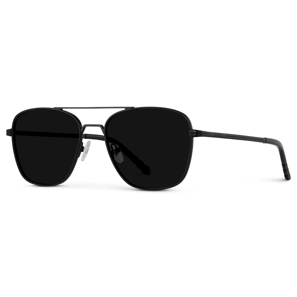 Black / Triple Black Lens
