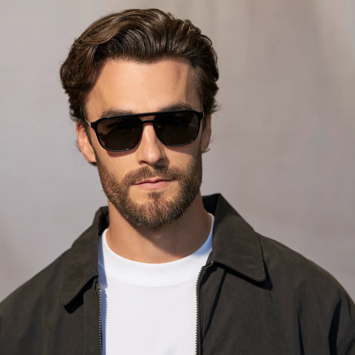 Black / Triple Black Lens