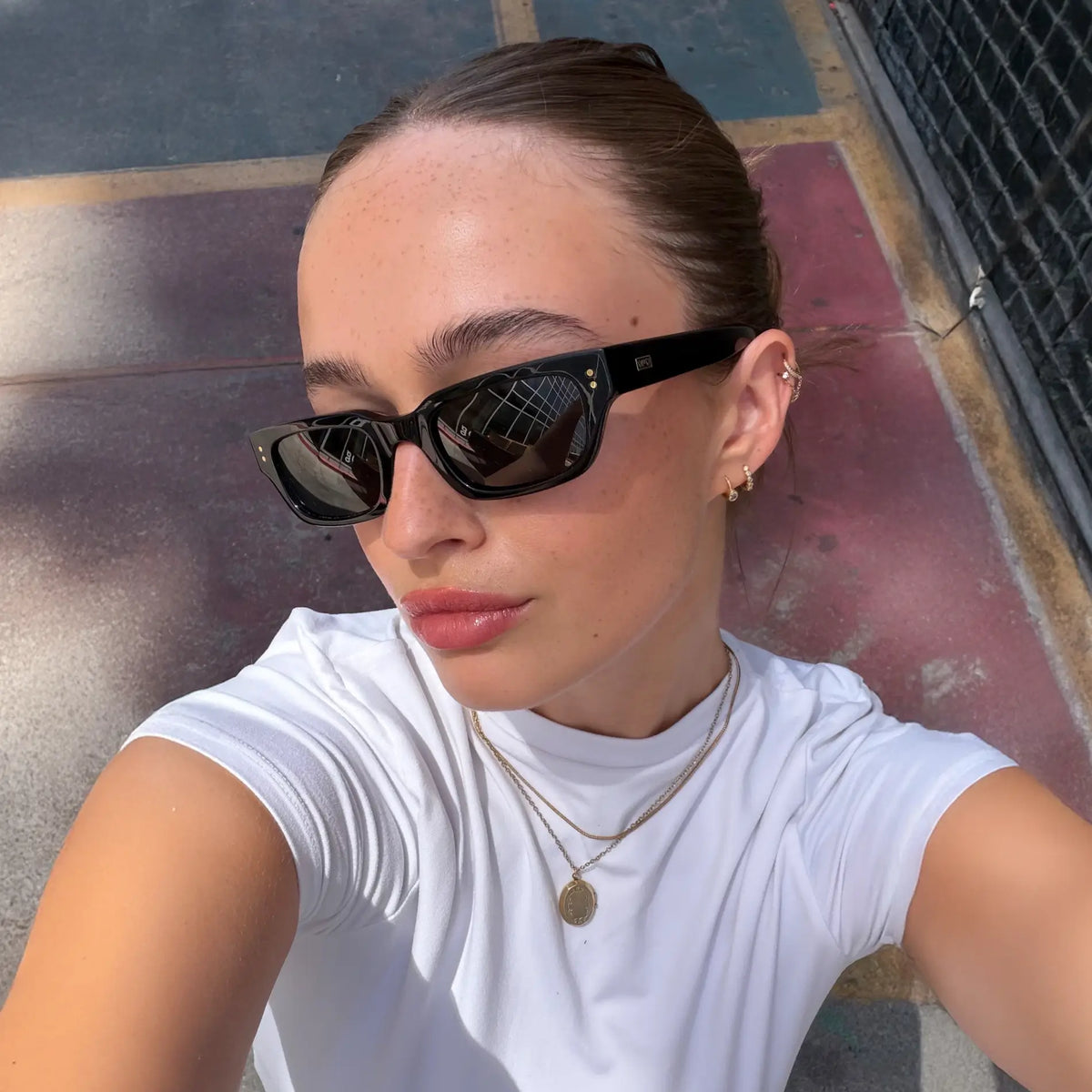 Black / Triple Black Lens
