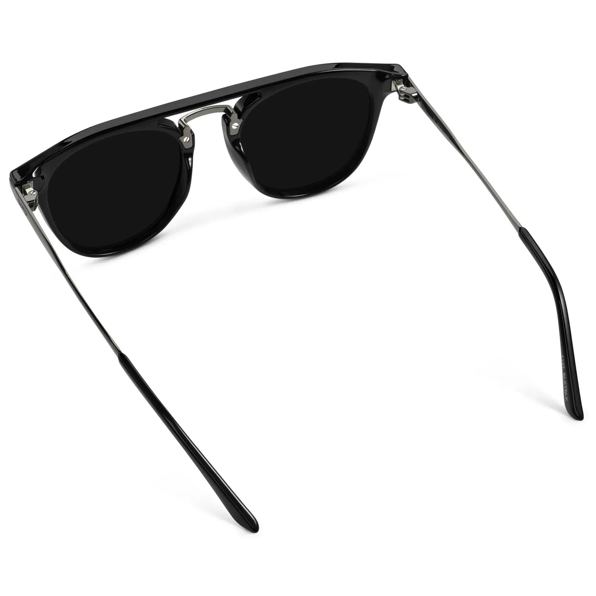 Black / Triple Black Lens