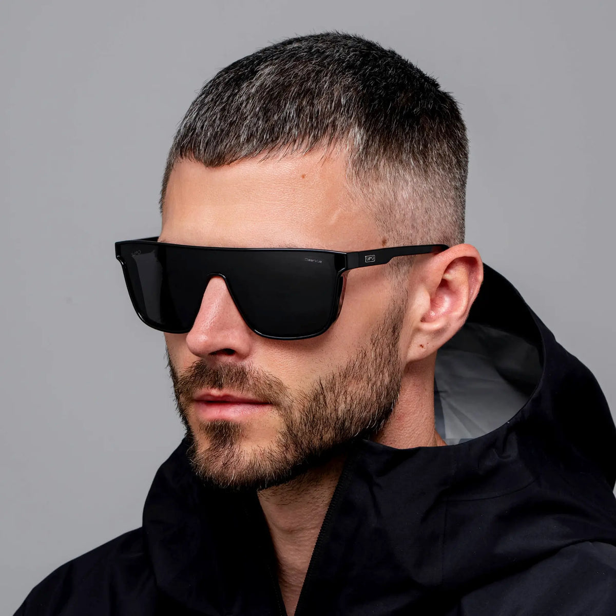 Black / Black Lens