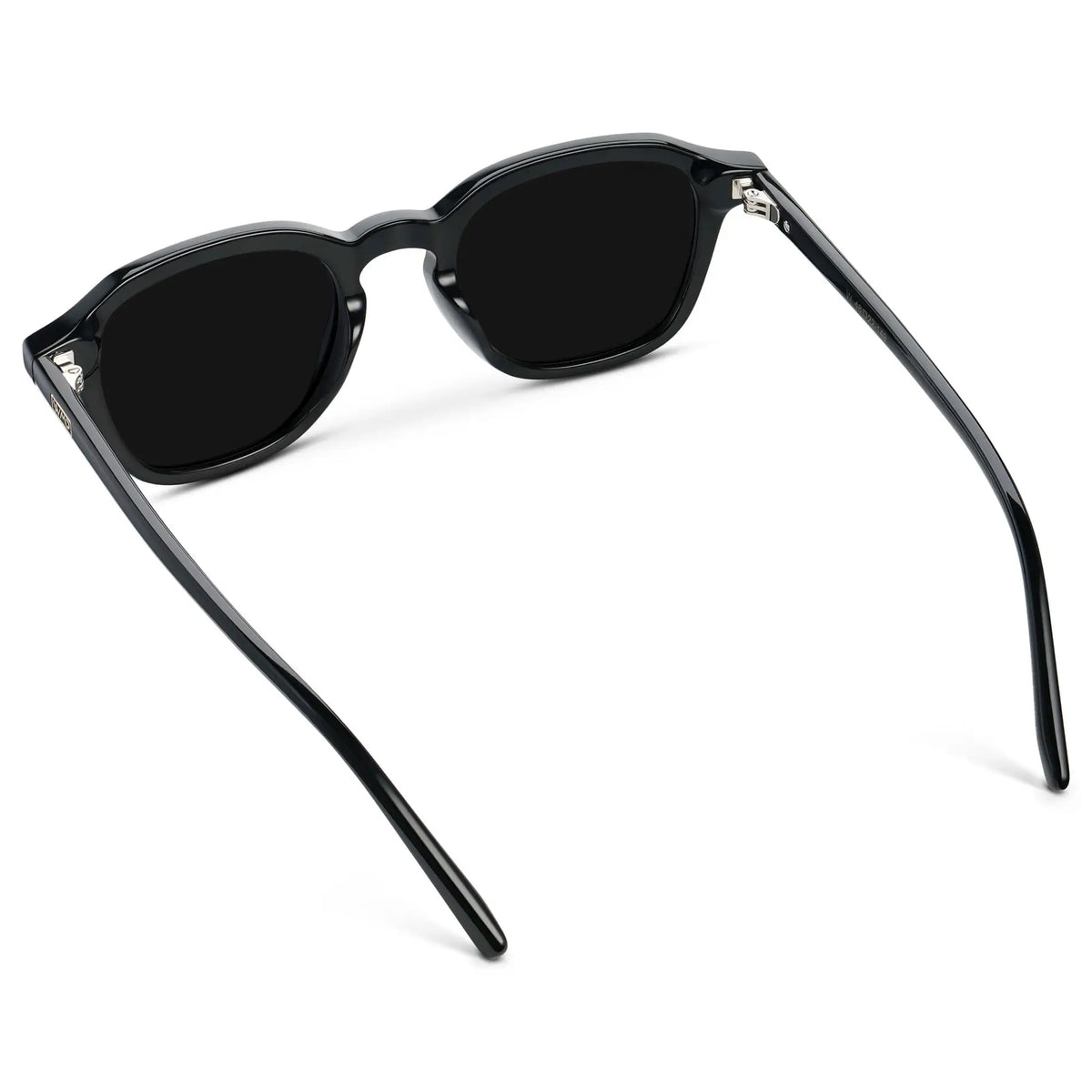 Black / Triple Black Lens