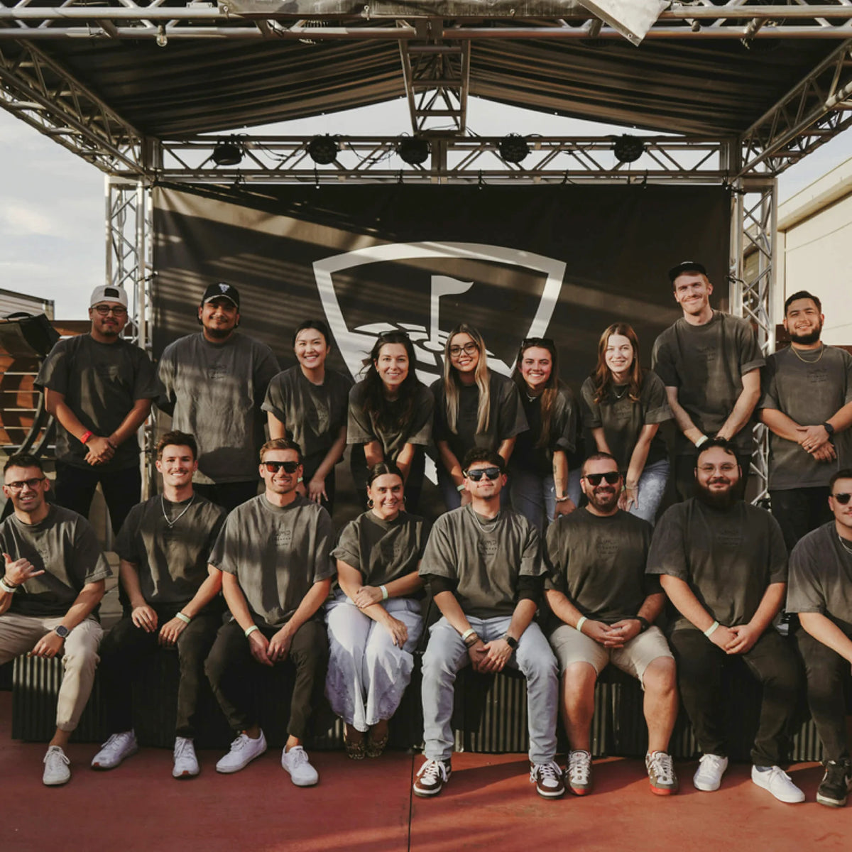 TEAM & INNOVATION