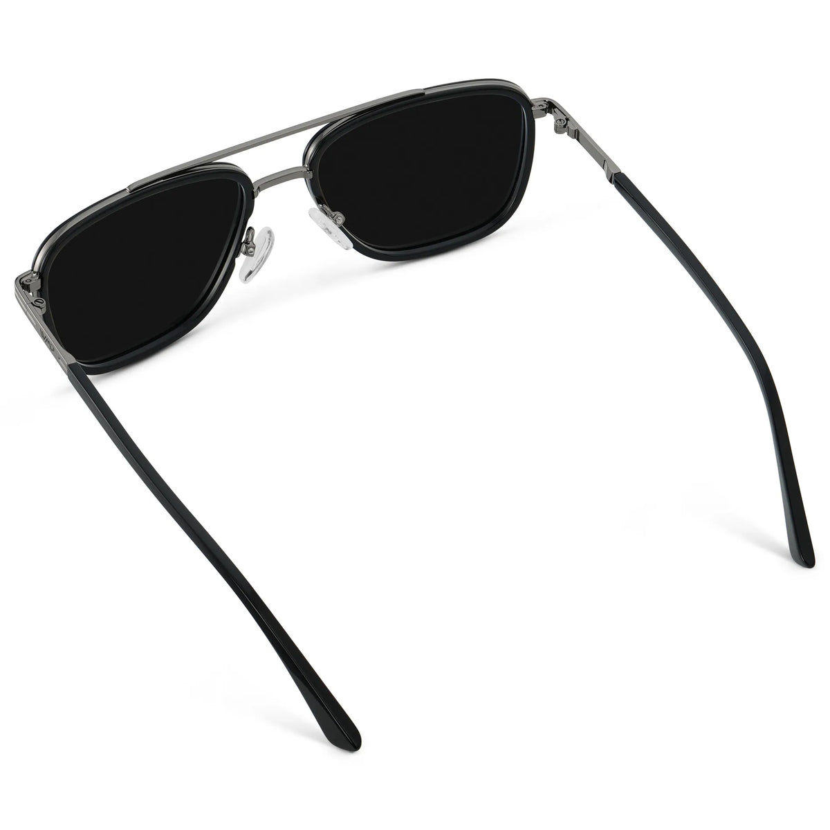 Black / Triple Black Lens